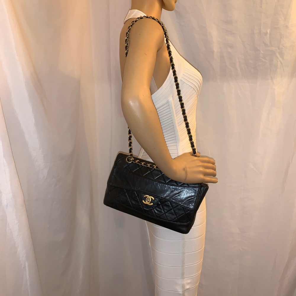 vintage CHANEL RE-issue FLAP FRONT shoulderbag